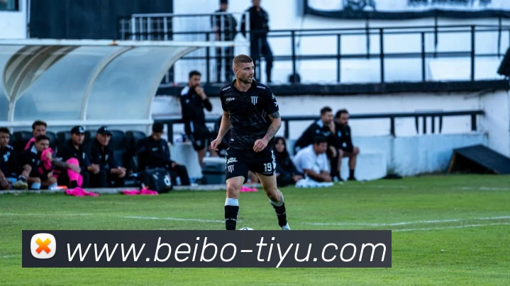 埃因霍温主帅确认佩里西奇将留队消除与国米的转会传闻