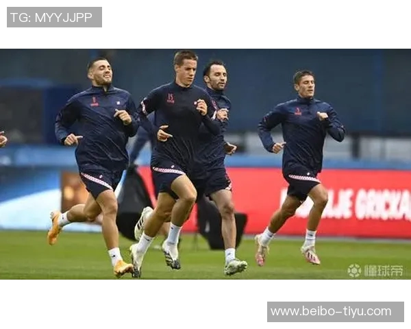 马克西表现起伏不定12投5中三分球失准14分4板4助伴随5次失误 马克西表现起伏不定12投5中三分球失准14分4板4助伴随5次失误