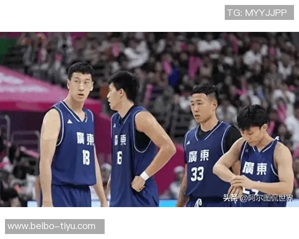 杜润旺分享周鹏与二飞的教导心得球场内外的成长与人生哲学 杜润旺分享周鹏与二飞的教导心得球场内外的成长与人生哲学