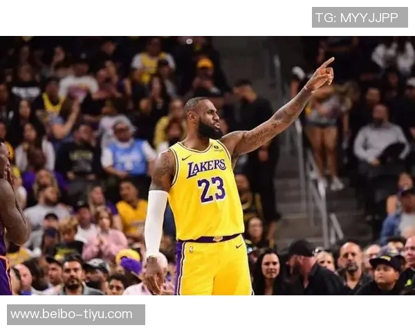 詹姆斯状态回暖表现抢眼沃西赞其活力十足贡献19分15板8助3帽